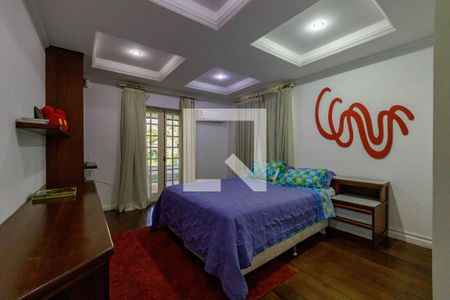 Casa de condomínio à venda com 850m², 5 quartos e 6 vagas Casa de condomínio à venda com 850m², 5 quartos e 6 vagasSuíte 2