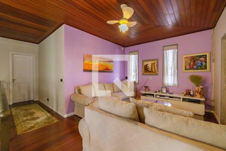 Casa de condomínio à venda com 850m², 5 quartos e 6 vagas Casa de condomínio à venda com 850m², 5 quartos e 6 vagasSala 4