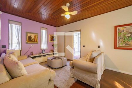 Casa de condomínio à venda com 850m², 5 quartos e 6 vagas Casa de condomínio à venda com 850m², 5 quartos e 6 vagasSala 4