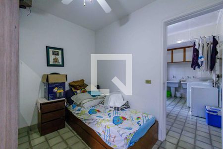 Casa de condomínio à venda com 850m², 5 quartos e 6 vagas Casa de condomínio à venda com 850m², 5 quartos e 6 vagasQuarto de Serviço