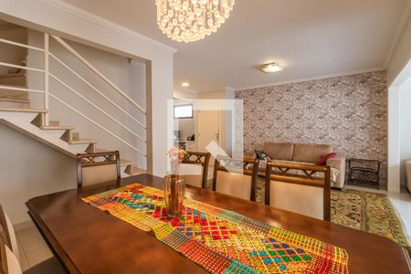 Sala de casa de condomínio para alugar com 3 quartos, 164m² em Tamboré, Santana de Parnaíba