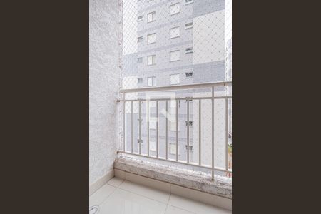 Sacada de apartamento à venda com 2 quartos, 47m² em Padroeira, Osasco