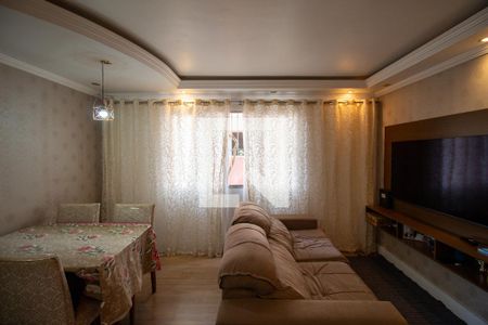 Sala de apartamento à venda com 2 quartos, 52m² em Vila Carmosina, São Paulo