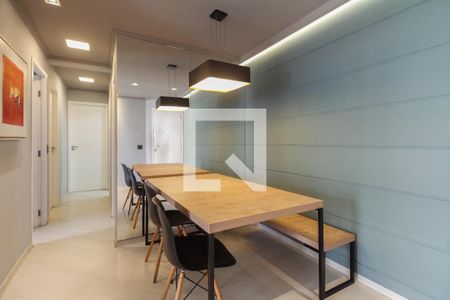 Sala  de apartamento à venda com 3 quartos, 74m² em Vila Azevedo, São Paulo