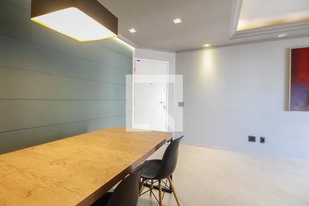 Sala  de apartamento à venda com 3 quartos, 74m² em Vila Azevedo, São Paulo