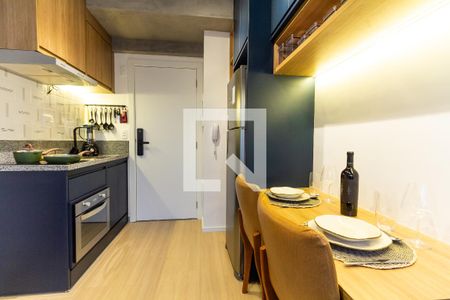 Sala/Cozinha de apartamento para alugar com 1 quarto, 27m² em Vila Nova Conceição, São Paulo