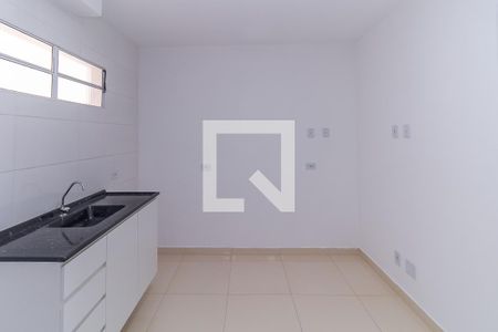 Sala e Cozinha de apartamento para alugar com 2 quartos, 30m² em Vila Bela, São Paulo