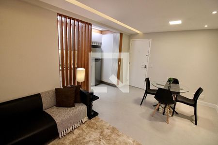 Sala de apartamento para alugar com 1 quarto, 44m² em Vargem Pequena, Rio de Janeiro