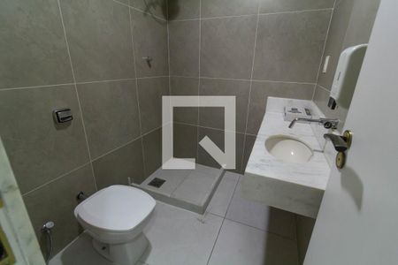 Banheiro de kitnet/studio à venda com 1 quarto, 33m² em Cidade Nova, Rio de Janeiro