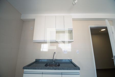 Cozinha de apartamento para alugar com 1 quarto, 25m² em Barra Funda, São Paulo