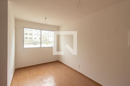 Sala de apartamento para alugar com 2 quartos, 45m² em Guaratiba, Rio de Janeiro