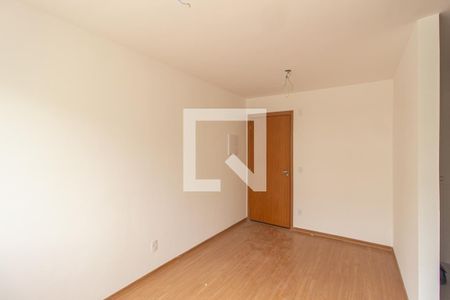 Sala de apartamento para alugar com 2 quartos, 45m² em Guaratiba, Rio de Janeiro