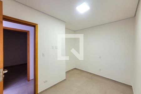 Quarto 1 de casa à venda com 2 quartos, 60m² em Vila Santo Estefano, São Paulo