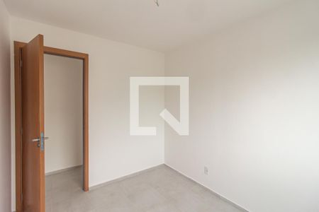 Quarto 1 de apartamento para alugar com 2 quartos, 45m² em Guaratiba, Rio de Janeiro