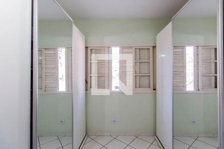 Suíte  de casa à venda com 5 quartos, 220m² em Engenheiro Goulart, São Paulo
