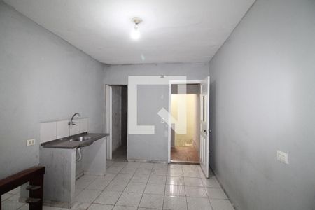 Sala/Cozinha de casa para alugar com 1 quarto, 50m² em Cidade Patriarca, São Paulo