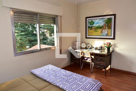 Quarto 1 - Suíte de casa à venda com 3 quartos, 180m² em Campo Grande, São Paulo