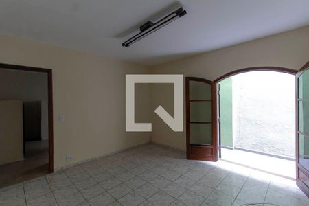 Sala de casa para alugar com 2 quartos, 92m² em Jardim Santa Maria, São Paulo