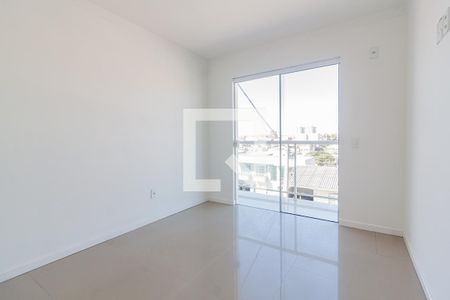 Quarto Suíte de casa para alugar com 3 quartos, 120m² em Ipiranga, São José