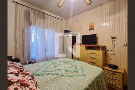 Quarto 1 de casa à venda com 3 quartos, 90m² em Vila Ipiranga, Porto Alegre