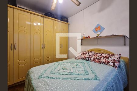 Quarto 1 de casa à venda com 3 quartos, 90m² em Vila Ipiranga, Porto Alegre