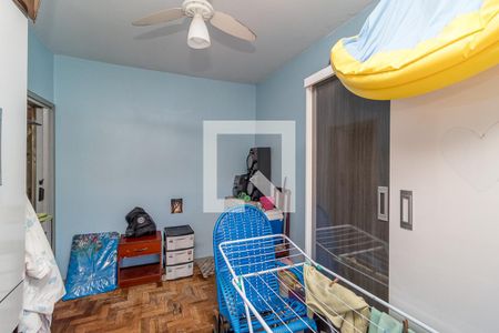 Quarto de apartamento à venda com 2 quartos, 70m² em Passo da Areia, Porto Alegre