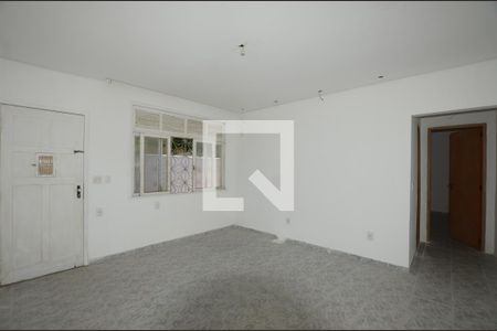 Sala de apartamento para alugar com 1 quarto, 60m² em Marechal Hermes, Rio de Janeiro