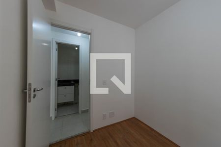 Quarto 1 de apartamento para alugar com 2 quartos, 32m² em Vila Ema, São Paulo