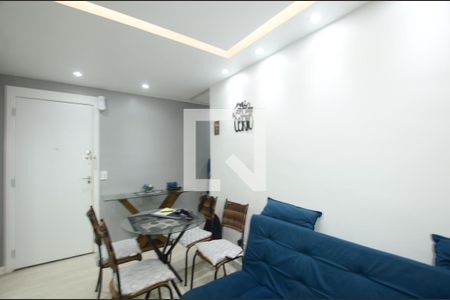 Sala de apartamento à venda com 2 quartos, 45m² em Irajá, Rio de Janeiro