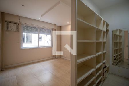 Suíte de apartamento à venda com 3 quartos, 210m² em Copacabana, Rio de Janeiro