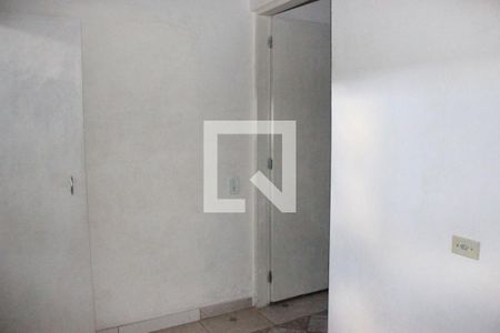 Sala de casa para alugar com 1 quarto, 50m² em Jardim Presidente Dutra, Guarulhos