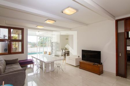 Sala de casa à venda com 4 quartos, 500m² em Sumaré, São Paulo