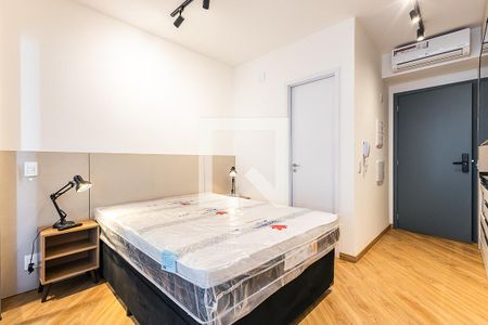 Quarto de kitnet/studio para alugar com 1 quarto, 24m² em Pinheiros, São Paulo