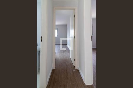 Corredor de apartamento para alugar com 3 quartos, 85m² em Esplanada, Embu das Artes