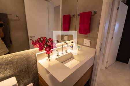 Banheiro de apartamento para alugar com 2 quartos, 70m² em Brooklin, São Paulo