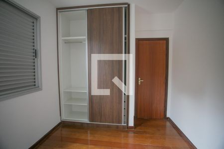 Quarto 2 de apartamento para alugar com 3 quartos, 193m² em Buritis, Belo Horizonte