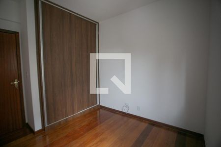 Quarto 1 de apartamento para alugar com 3 quartos, 193m² em Buritis, Belo Horizonte