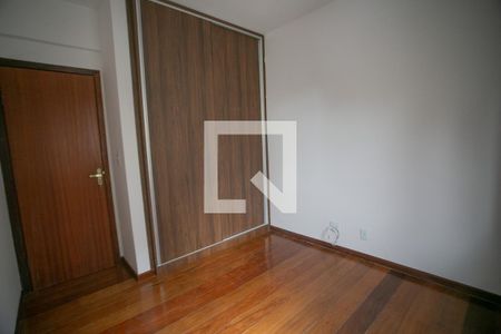 Quarto 1 de apartamento para alugar com 3 quartos, 193m² em Buritis, Belo Horizonte