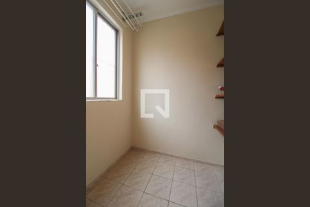 Apartamento à venda com 97m², 3 quartos e 1 vaga Apartamento à venda com 97m², 3 quartos e 1 vagaQuarto de Serviço
