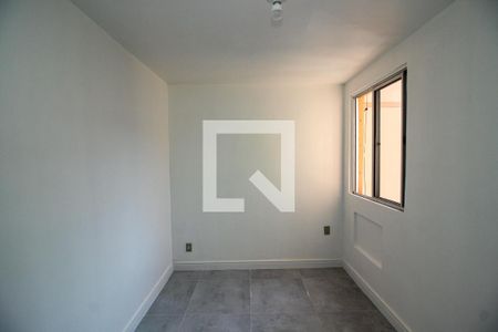 Quarto de apartamento para alugar com 1 quarto, 40m² em Vila Nova, Porto Alegre