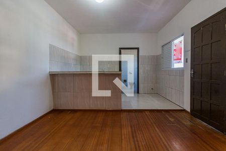 Sala de apartamento para alugar com 2 quartos, 35m² em Capoeiras, Florianópolis