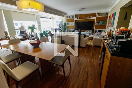 Sala de apartamento para alugar com 3 quartos, 178m² em Jardim Panorama, São Paulo