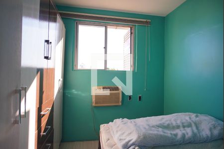 Quarto 2 de apartamento para alugar com 2 quartos, 40m² em Rubem Berta, Porto Alegre