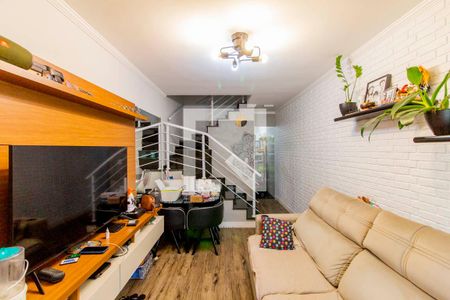 Sala  de casa de condomínio à venda com 2 quartos, 65m² em Vila Pierina, São Paulo