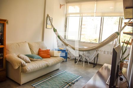 Apartamento à venda com 42m², 1 quarto e sem vagaSala