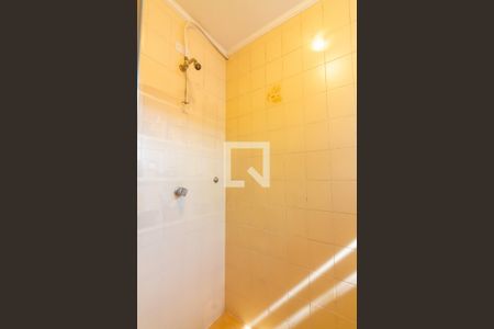 Casa à venda com 250m², 2 quartos e 2 vagas Casa à venda com 250m², 2 quartos e 2 vagasBanheiro