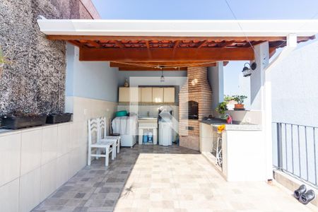 Casa à venda com 250m², 2 quartos e 2 vagas Casa à venda com 250m², 2 quartos e 2 vagasChurrasqueira