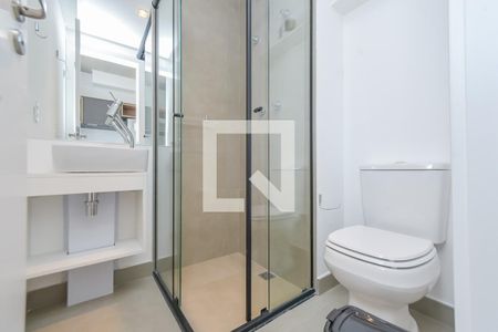 Banheiro de apartamento para alugar com 1 quarto, 18m² em Bela Vista, São Paulo