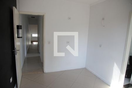 Quarto 1 de casa para alugar com 3 quartos, 135m² em Quitaúna, Osasco