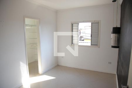 Quarto 1 de casa para alugar com 3 quartos, 135m² em Quitaúna, Osasco